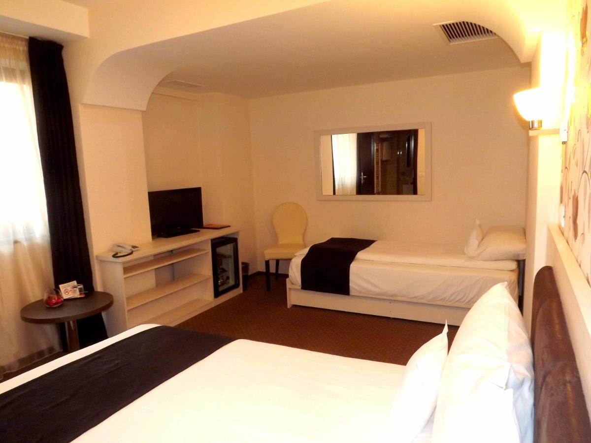 West Plaza Residence 부쿠레슈티 외부 사진