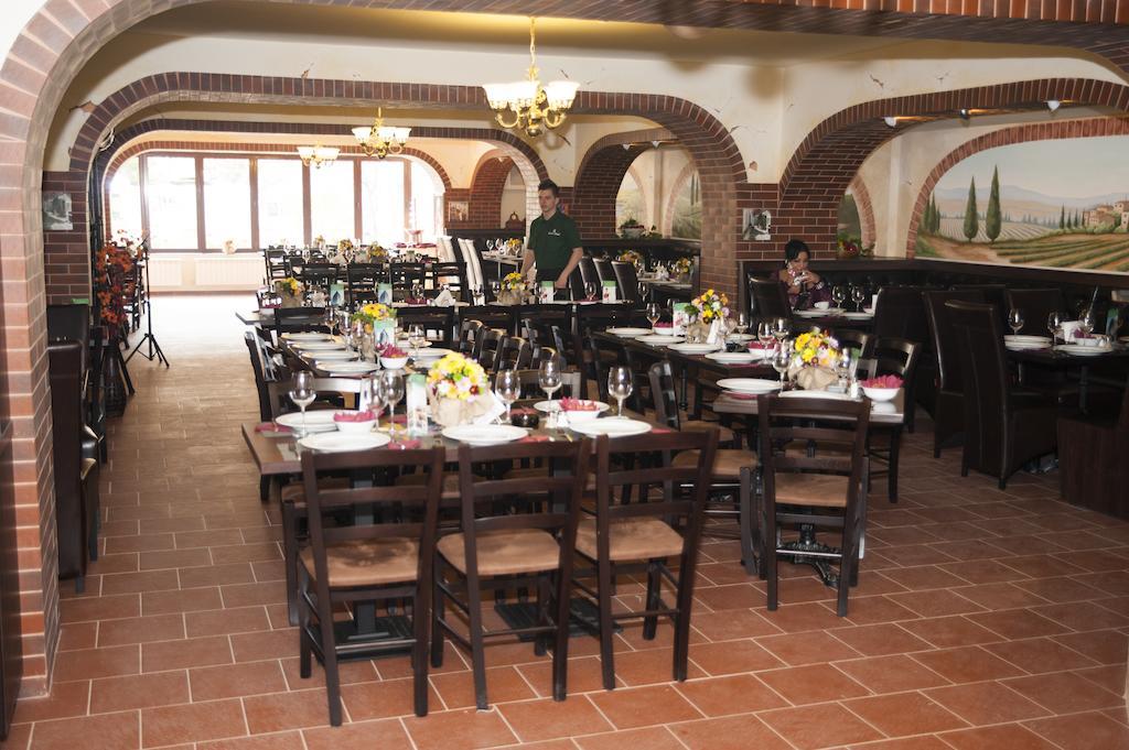 West Plaza Residence 부쿠레슈티 외부 사진
