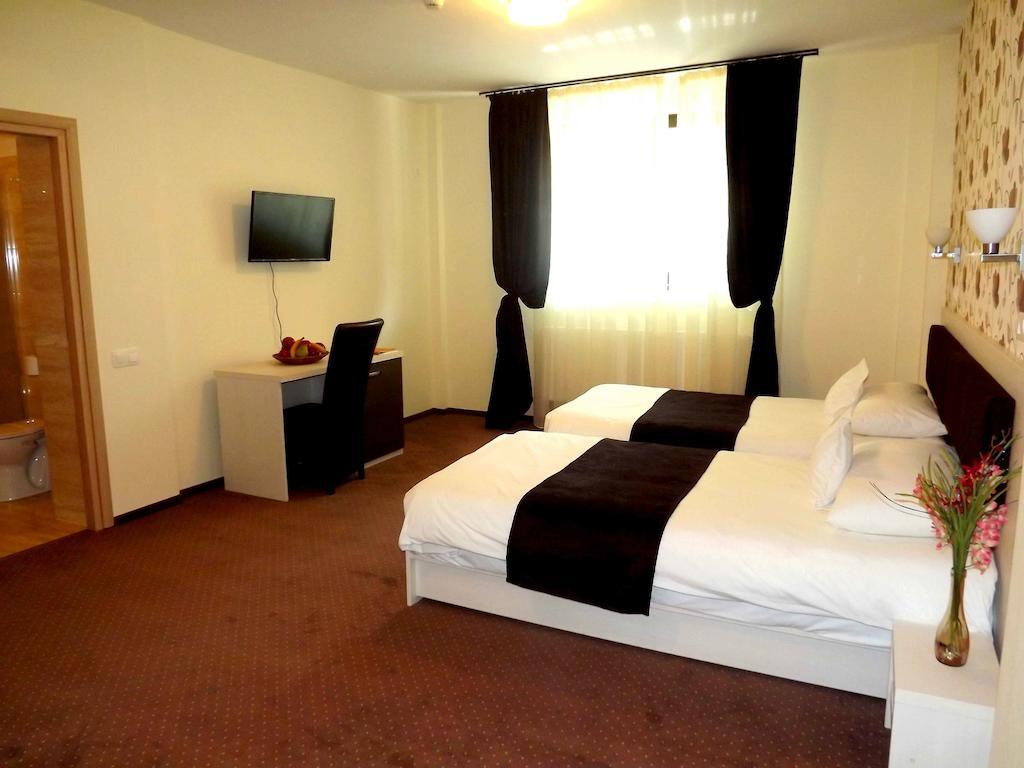 West Plaza Residence 부쿠레슈티 객실 사진