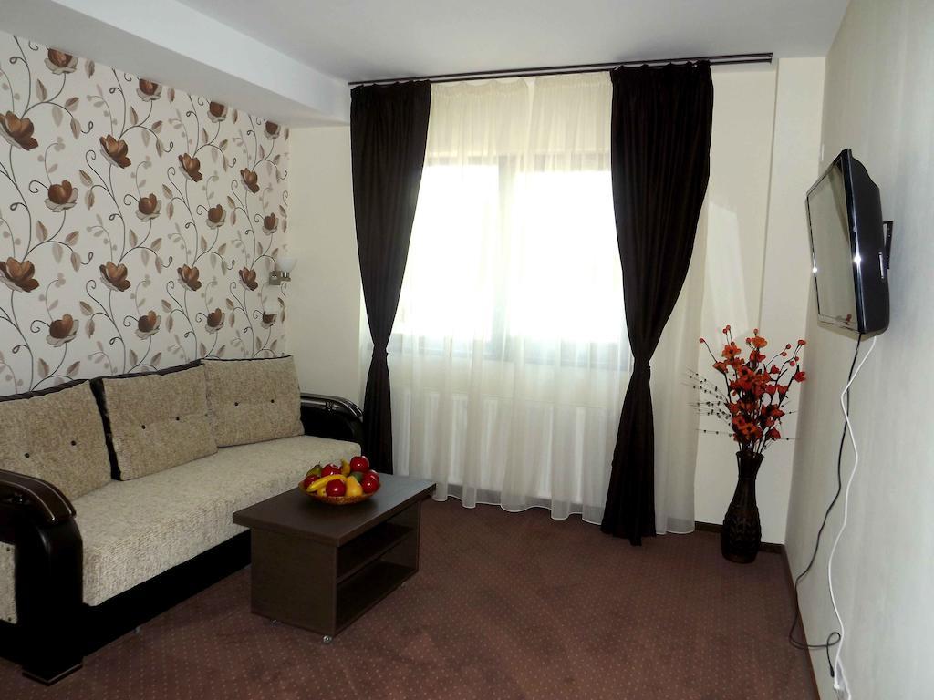 West Plaza Residence 부쿠레슈티 객실 사진