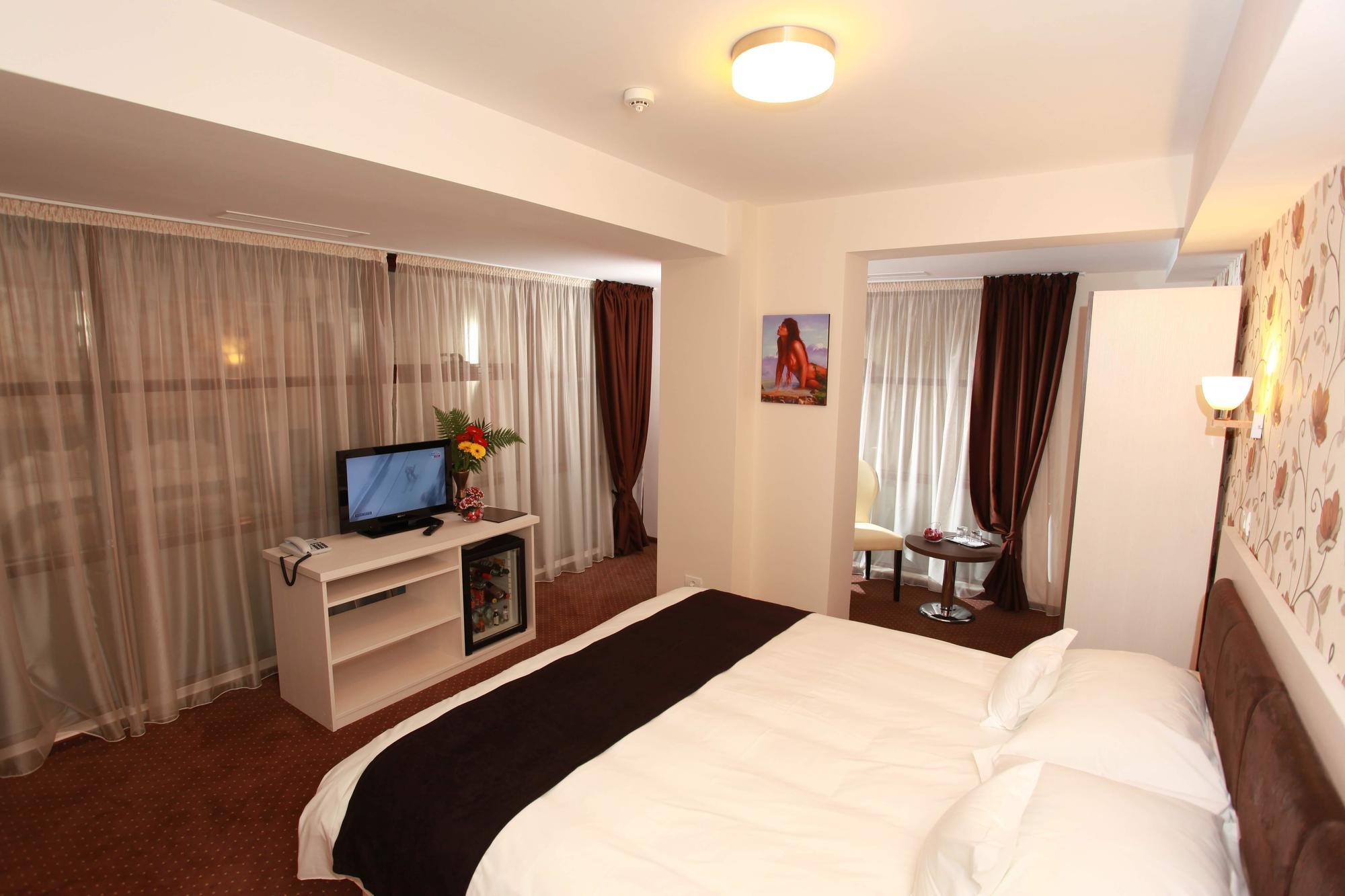West Plaza Residence 부쿠레슈티 외부 사진
