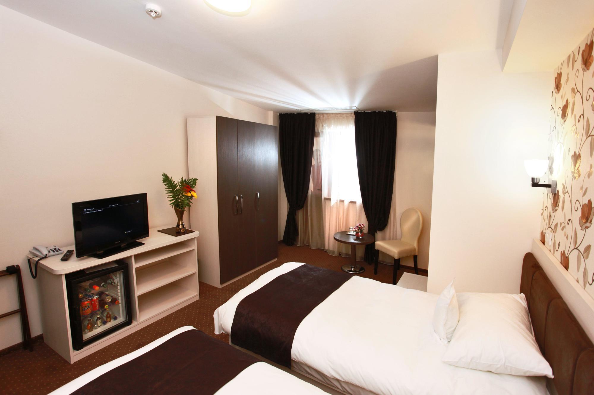 West Plaza Residence 부쿠레슈티 외부 사진